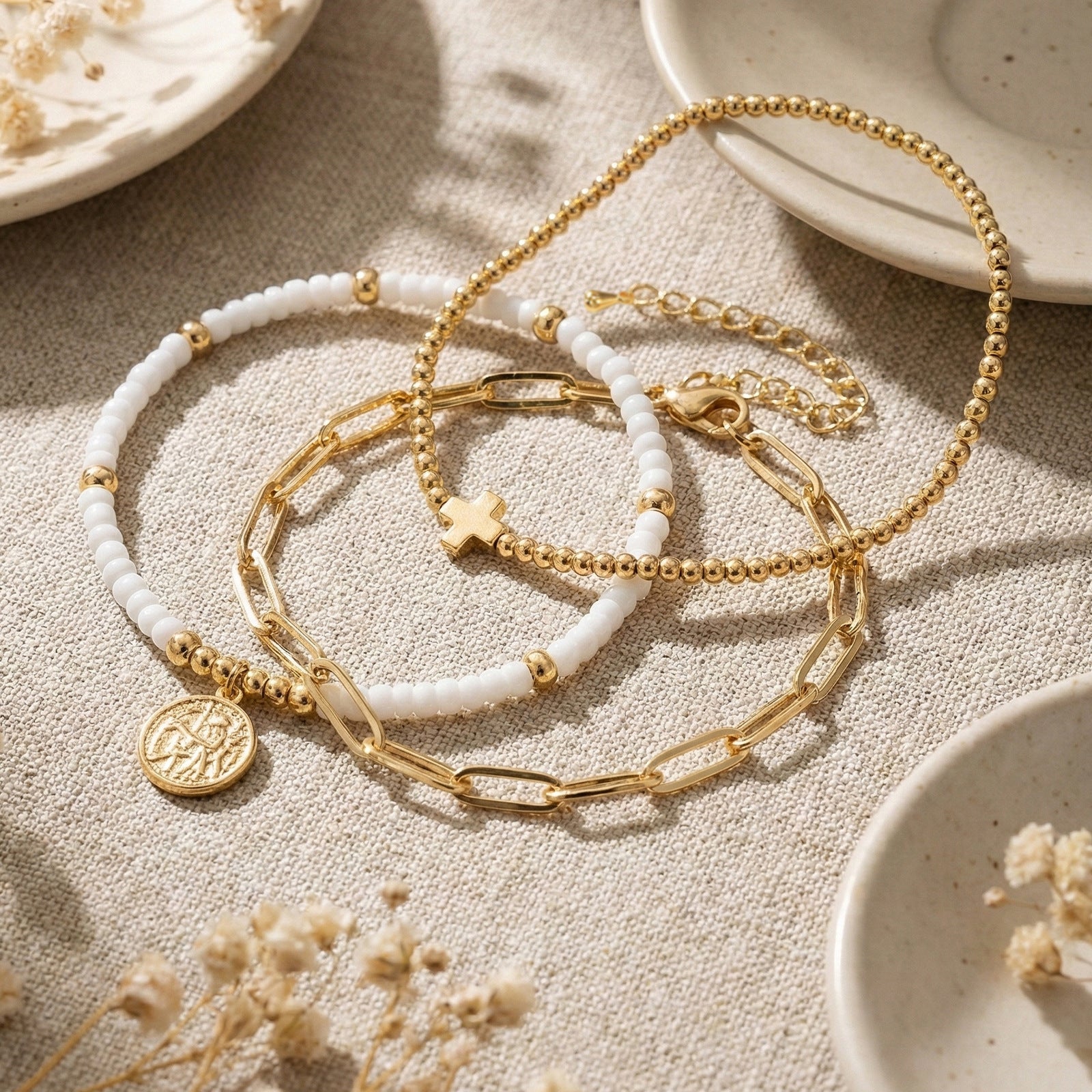 Veyra Armband Kollage Gold – Elegantes Damen-Armband