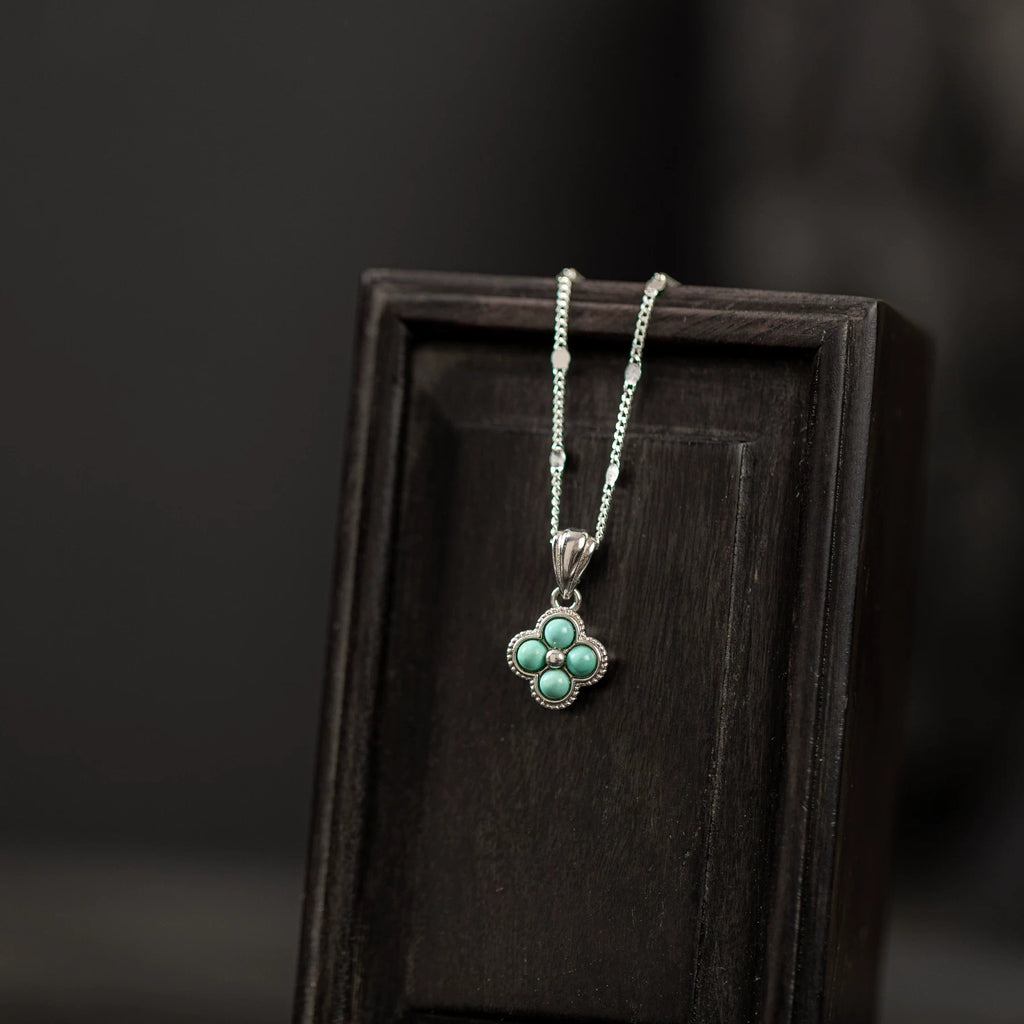 Veyra Turquoise Clover Necklace - 999 Silver Fresh & Elegant