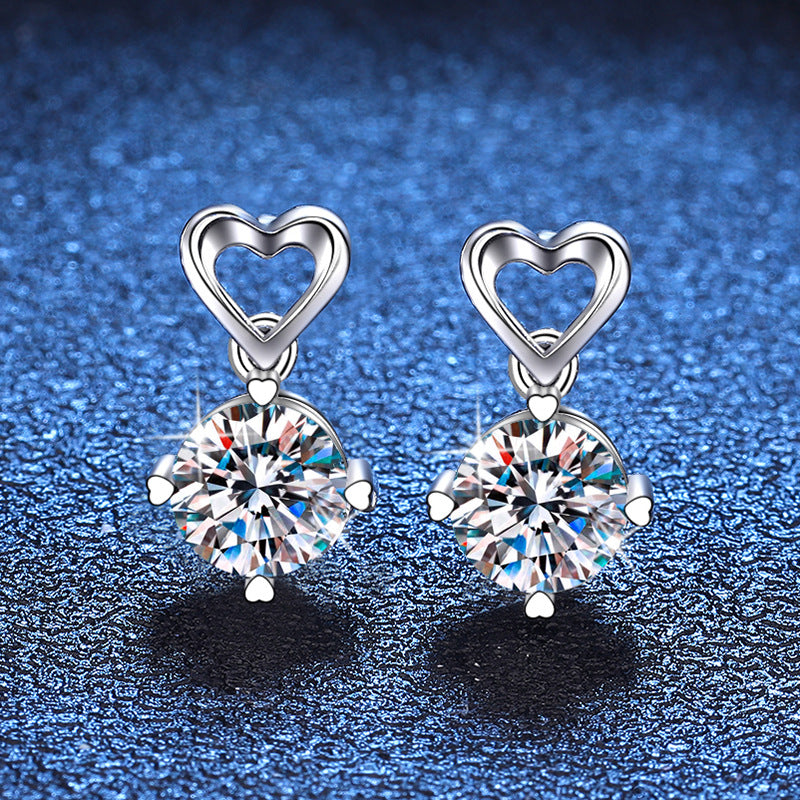 Veyra Herz-Ohrstecker Moissanit – 925 Sterling Silber
