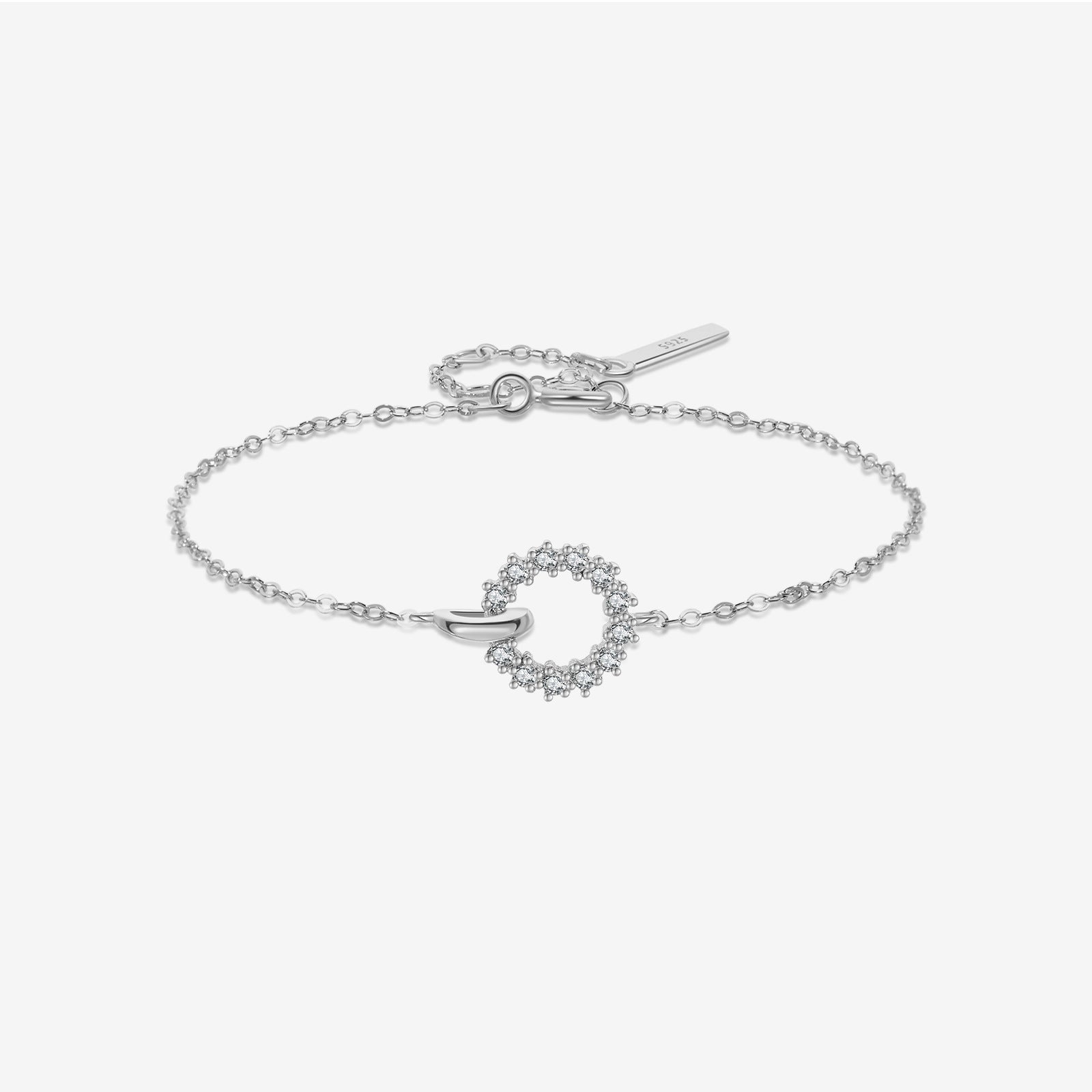 Veyra Verschlungenes Zirkonia Armband – 925 Silber